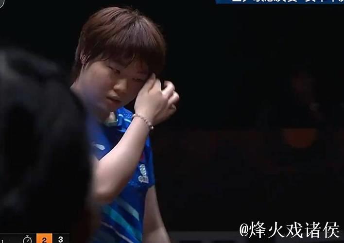 WTT总决赛：孙颖莎因伤退赛，蒯曼挺进女单决赛